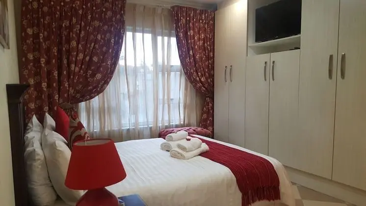 Deluxe Büyük Yataklı Tek Kişilik Oda