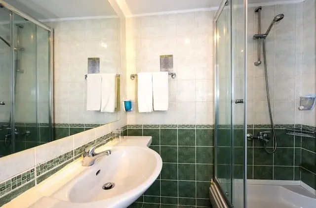 Standard Room, Land View