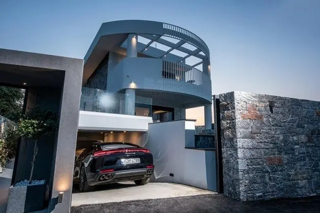 Villa