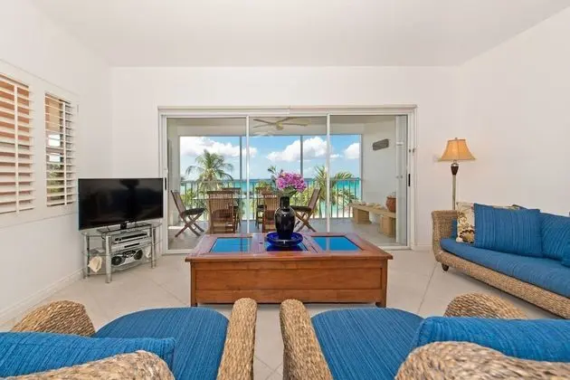 Condo 18, 2 Bedrooms, Ocean View