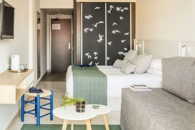 Comfort Tek Büyük Yataklı Oda (Design)