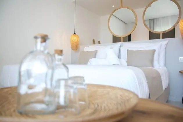 Deluxe Üç Kişilik Oda, Deniz Manzaralı