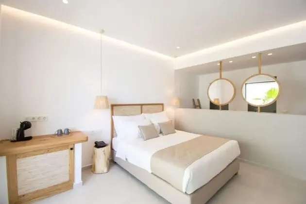 Deluxe Üç Kişilik Oda, Deniz Manzaralı