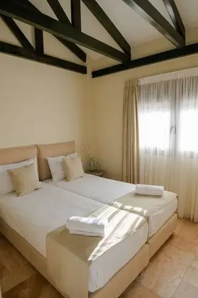 Apart Daire, 3 Yatak Odası, Havuz Manzaralı