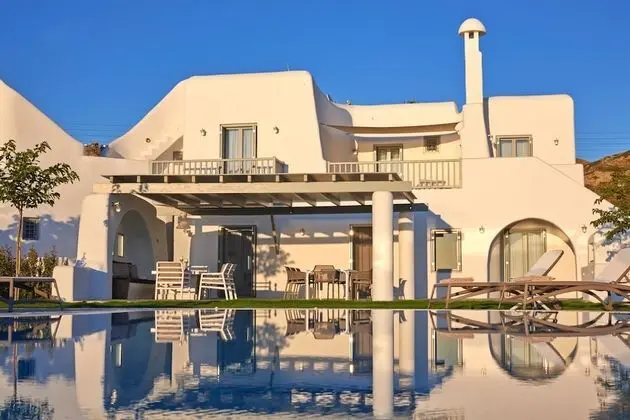 Villa, 4 Yatak Odası, Deniz Manzaralı, Denize Sıfır