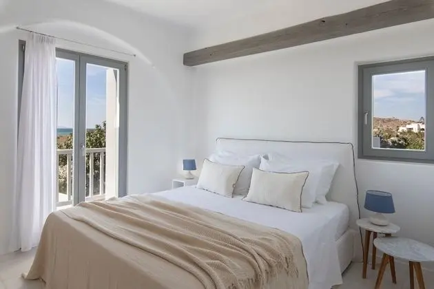Villa, 4 Yatak Odası, Deniz Manzaralı, Denize Sıfır