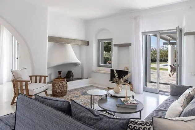 Villa, 4 Yatak Odası, Deniz Manzaralı, Denize Sıfır