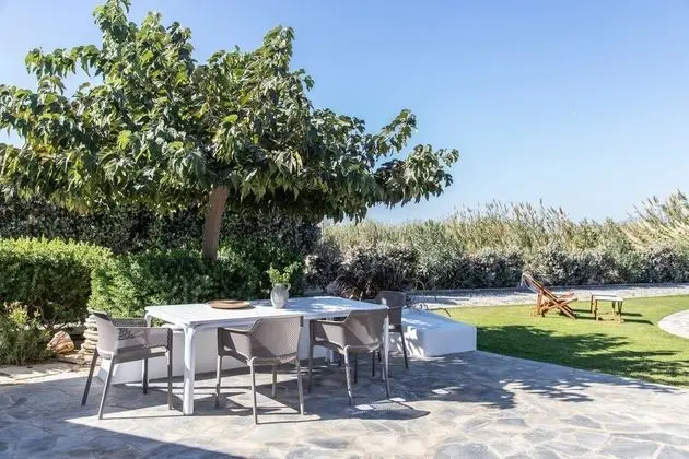 Villa, 4 Yatak Odası, Deniz Manzaralı, Denize Sıfır