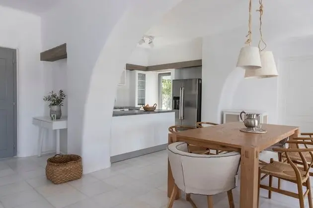 Villa, 5 Yatak Odası, Deniz Manzaralı, Denize Sıfır