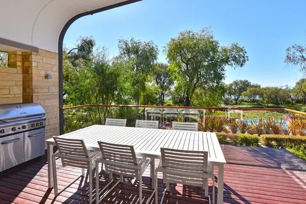 Luxury Apart Daire, 3 Yatak Odası, Balkon, Okyanusa Sıfır
