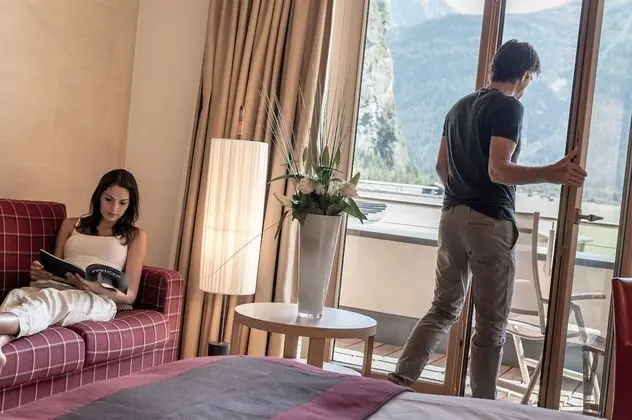 Tek Büyük Yataklı Oda, Balkon, Dağ Manzaralı (South incl. free entrance AQUA Dome)