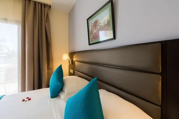 Honeymoon Offer