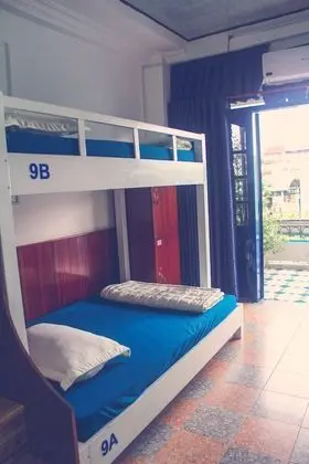 Ortak Ranzalı Oda, Karma Ranzalı Oda (Bed in 4-bed)