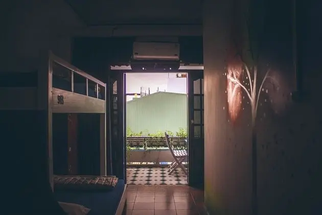 Ortak Ranzalı Oda, Karma Ranzalı Oda (Bed in 4-bed)
