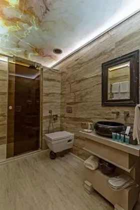 Budget double room (no window)