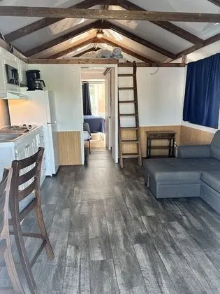 Deluxe Bungalov
