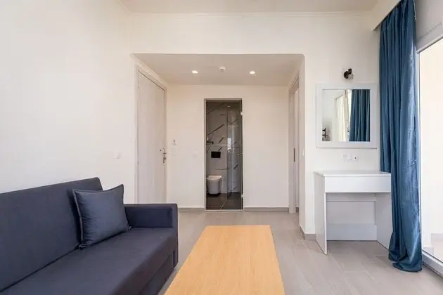 Dört Kişilik Oda, Balkon, Deniz Manzaralı