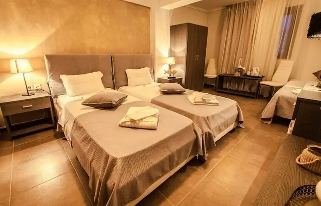 Üç Kişilik Oda, Şehir Manzaralı