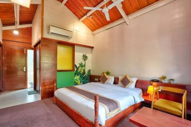Deluxe Kır Evi, Havuz Manzaralı