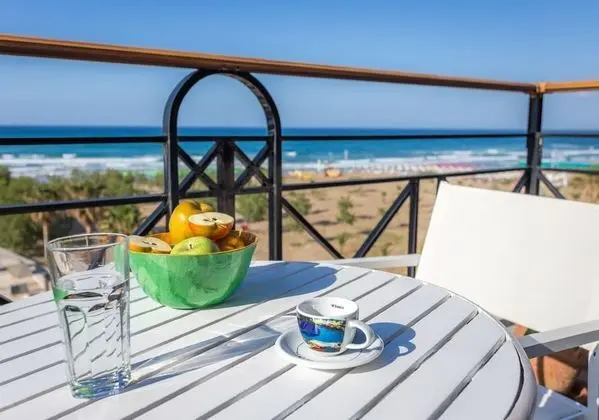 Tek Büyük Yataklı Oda, Deniz Manzaralı