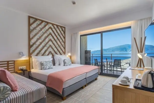 Deluxe İki Ayrı Yataklı Oda, 2 Tek Kişilik Yatak, Teras, Deniz Manzaralı