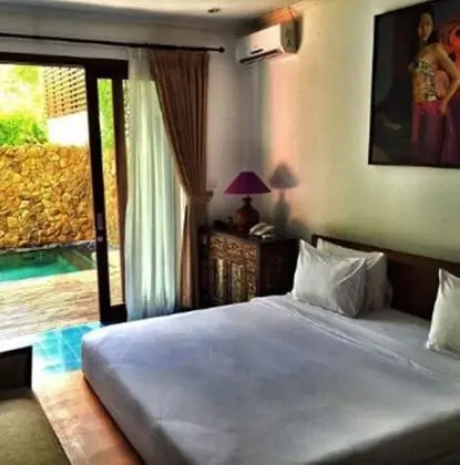 Villa, 4 Yatak Odası, Kişiye Özel Havuzlu