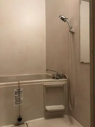 Standard Oda (Pvt. Shower/Bathtub, Shared toilet)