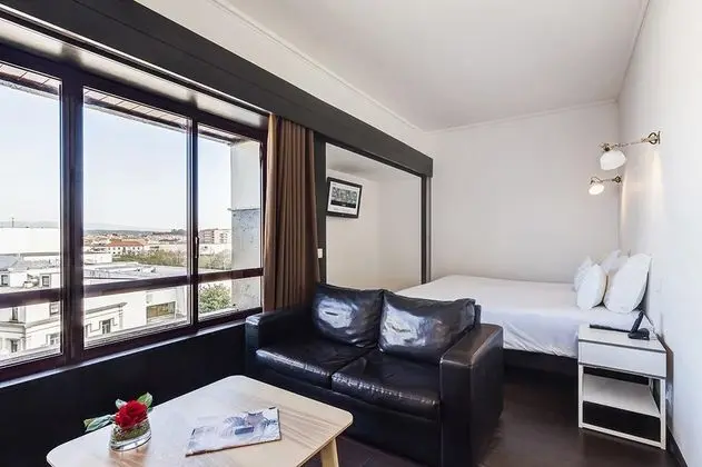 Suit King Size Bed