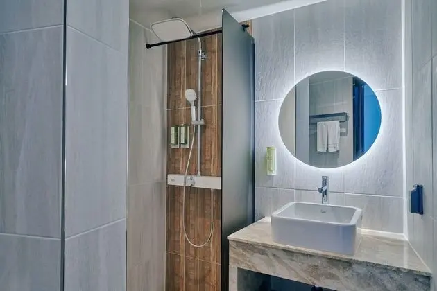 Deluxe Tek Büyük Yataklı Oda, Okyanus Manzaralı