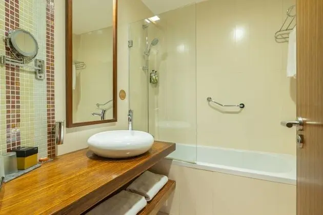 Premium Tek Büyük veya İki Ayrı Yataklı Oda