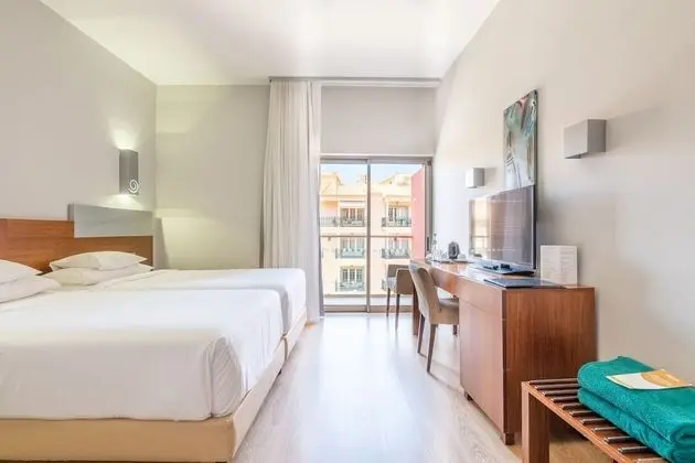 Standard Tek Büyük veya İki Ayrı Yataklı Oda