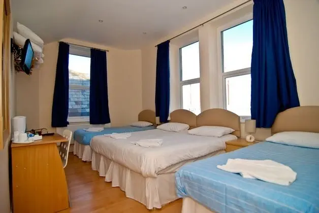 Dört Kişilik Oda