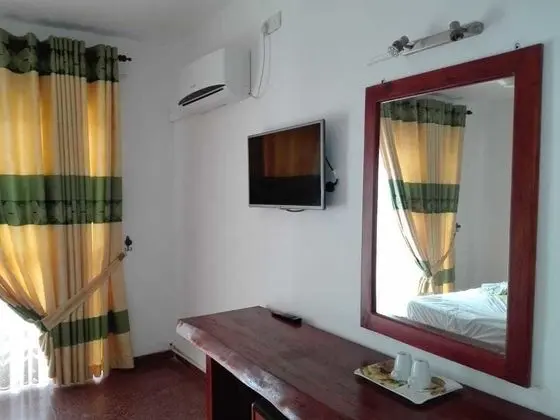 Deluxe Tek Büyük Yataklı Oda, Sigara İçilmez, Nehir Manzaralı