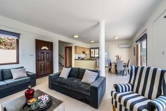 Villa, 4 Yatak Odası, Kişiye Özel Havuzlu