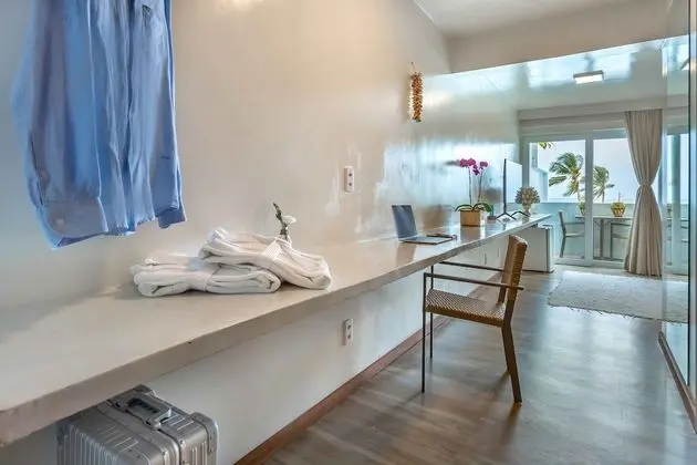Luxo Frente Mar com Piscina Privativa