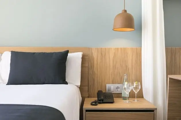 Design Tek Büyük Yataklı Oda