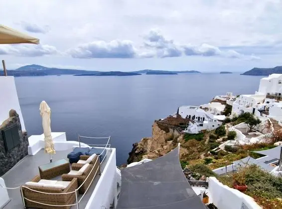 Ev (Outdoor Jetted Tub, Sea View)