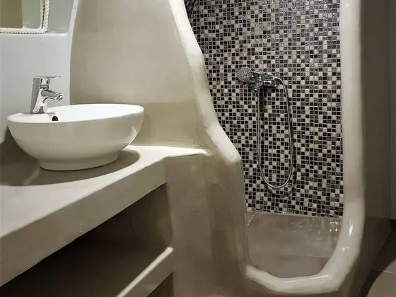 Ev (Outdoor Jetted Tub, Sea View)