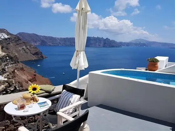 Superior Villa (Outdoor Jetted Tub, Sea View)