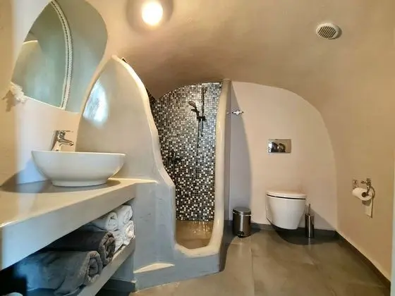 Superior Villa (Outdoor Jetted Tub, Sea View)