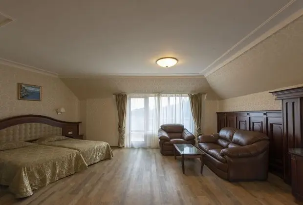 Tek Büyük veya İki Ayrı Yataklı Oda, Deniz Manzaralı