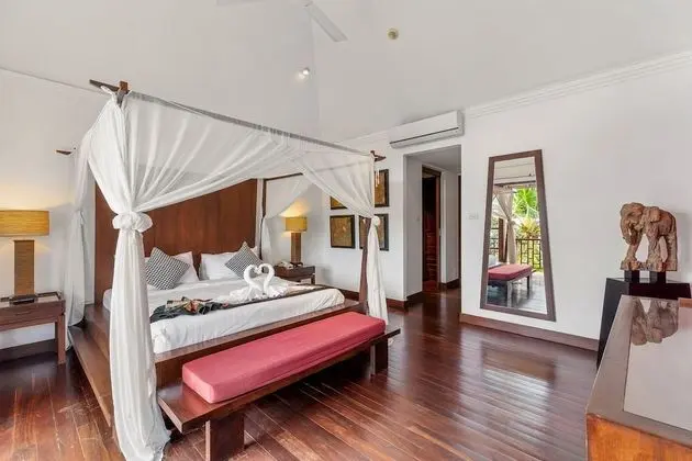 Deluxe Villa