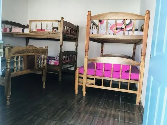 Family Tek Büyük Yataklı Oda