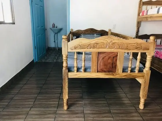 Family Tek Büyük Yataklı Oda