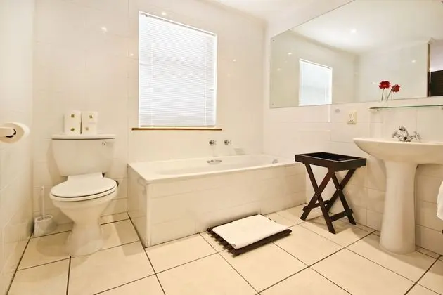 Deluxe Süit, 1 Yatak Odası (Self-catering suites - Twin/King beds)
