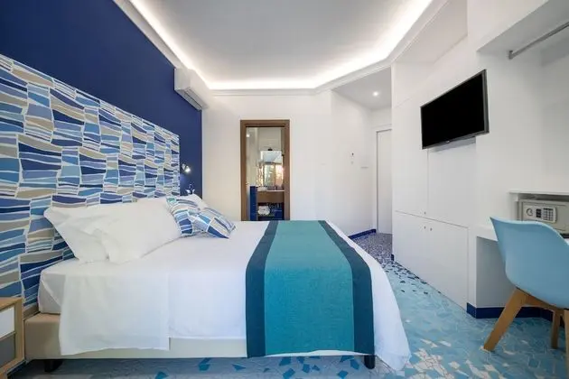 Deluxe Tek Büyük veya İki Ayrı Yataklı Oda, 1 Büyük (Queen) Boy Yatak, Balkon (Mosaico)