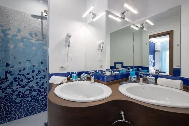 Deluxe Tek Büyük veya İki Ayrı Yataklı Oda, 1 Büyük (Queen) Boy Yatak, Balkon (Mosaico)