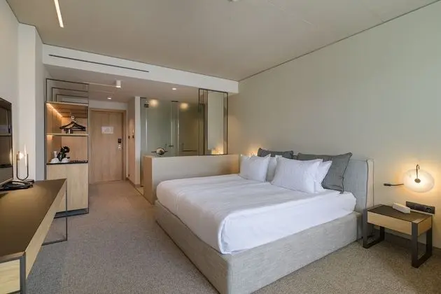 Deluxe Double, Sea View