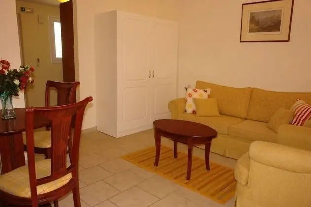 Stüdyo (2 adults + 2 children up to 12 years)