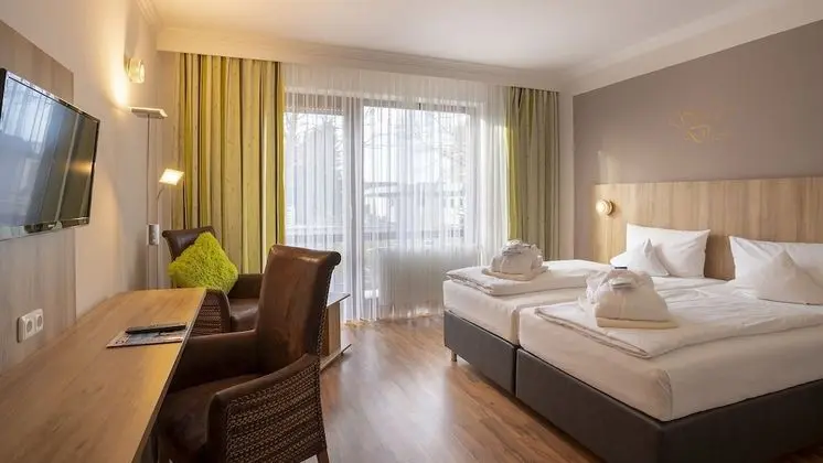 Comfort Tek Büyük Yataklı Oda